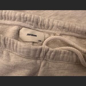 joah brown fitted sweat short - light grey - S/M